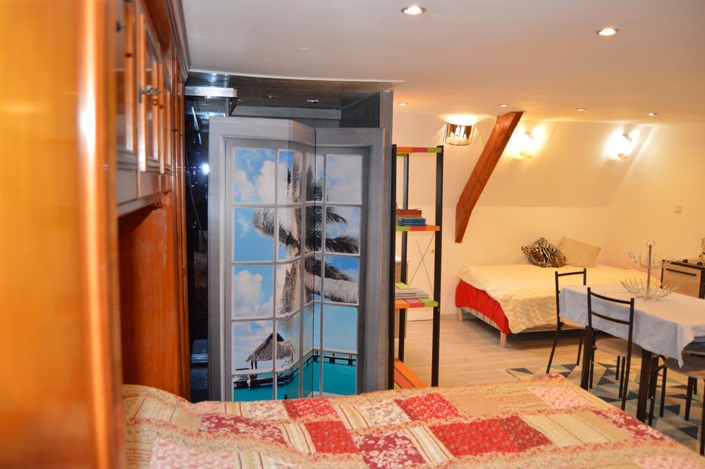 Bed and Breakfast Chez Pierrette Pont-Croix Exterior foto